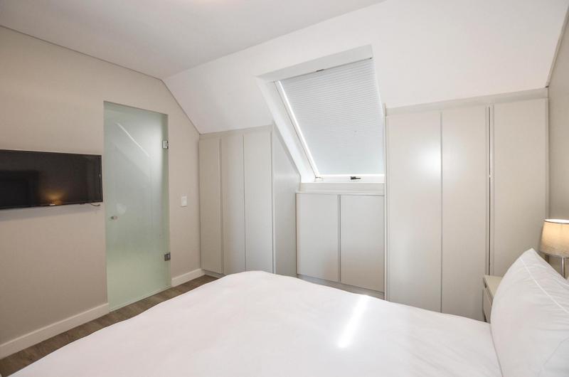 To Let 2 Bedroom Property for Rent in Dolphin Beach Western Cape